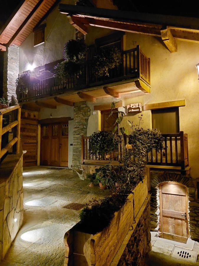 Appartamento Le Bourneau Aosta Eksteriør billede